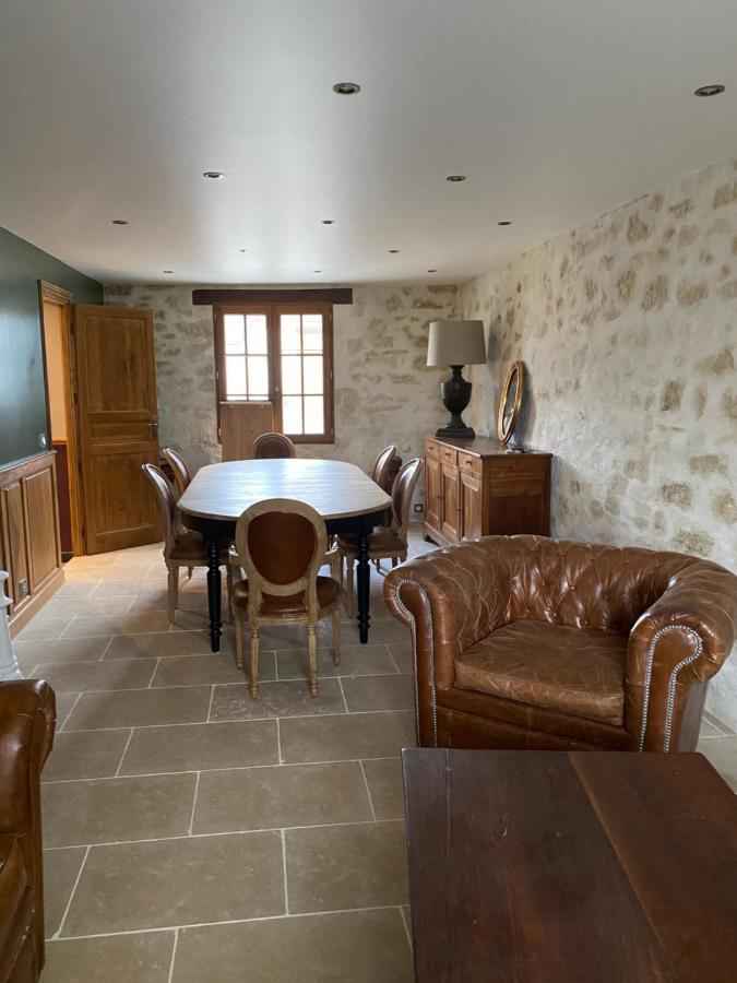 Pontarme La Maison Du Caillou B&B 외부 사진